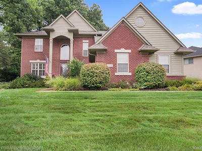 634 Olivia Dr, Milford, MI, 48381