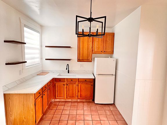 3rd image of 1475 Church St APT 3