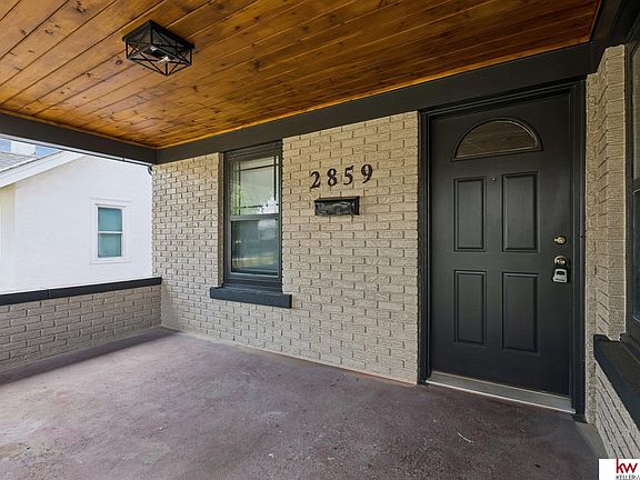 4th image of 2859 Newport Ave