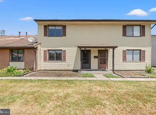 8420 Credos Ct #19, Alexandria, VA 22309