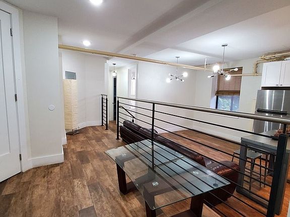2nd image of 1176 President St #22