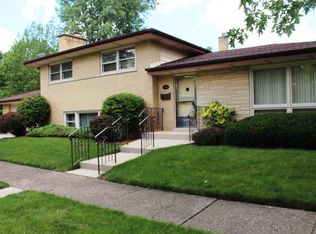 1538 Idlewild Ln, Homewood, IL 60430