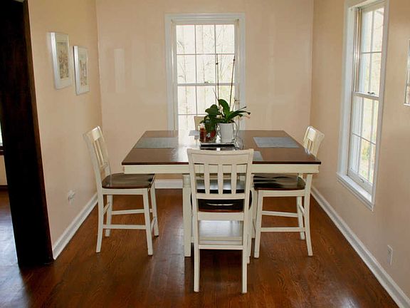 5th image of 4201 Alta Vista Way