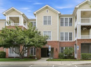 918 Portstewart Dr, Cary, NC 27519