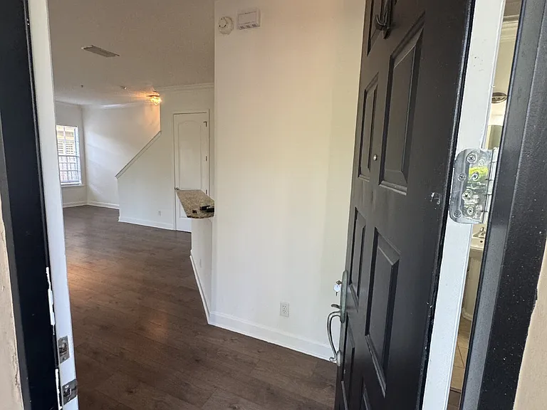 3210 W Horatio St #1 — Photo 2