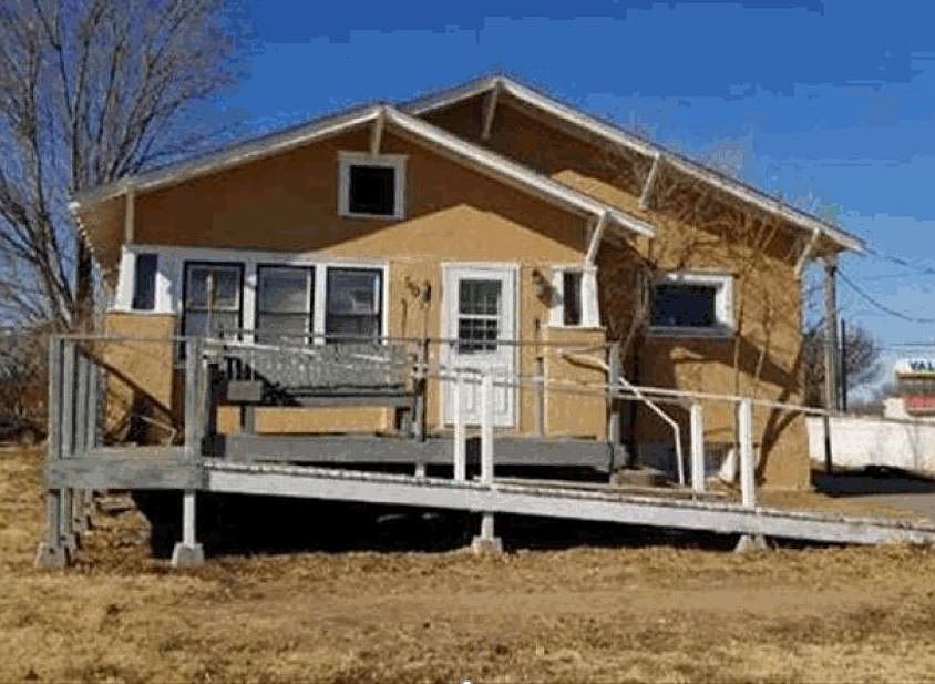 1st image of 501 Ross Ave