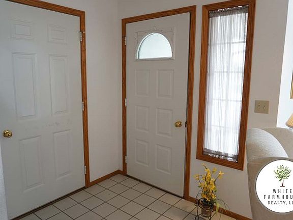 5th image of 1116 Crescent Dr