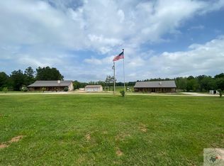 3426 County Road 4251, De Kalb, TX 75559