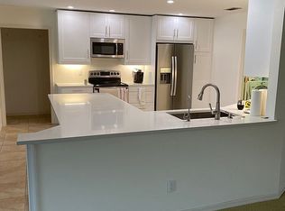 9644 Campbell Cir, Naples, FL 34109