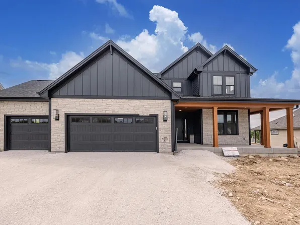 N66W21485 Sagebrush DRIVE, Menomonee Falls, WI 53051