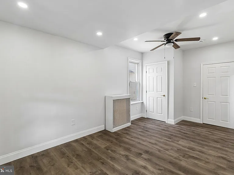 124 Lexington Ave #1 — Photo 9