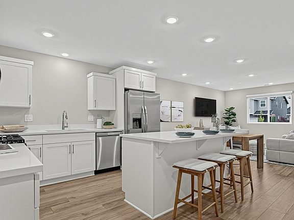 7th image of this home