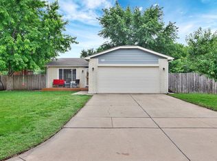 2056 S Fieldcrest Ct, Wichita, KS 67209