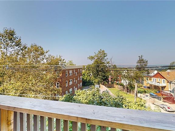 3rd image of 159 Camp St Floor 2