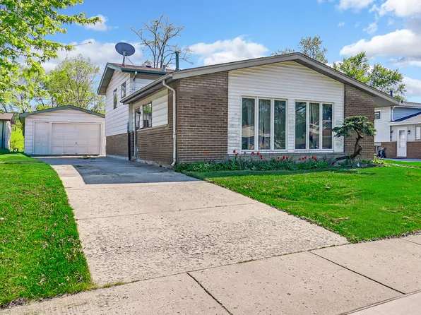 325 Gentry St, Park Forest, IL 60466