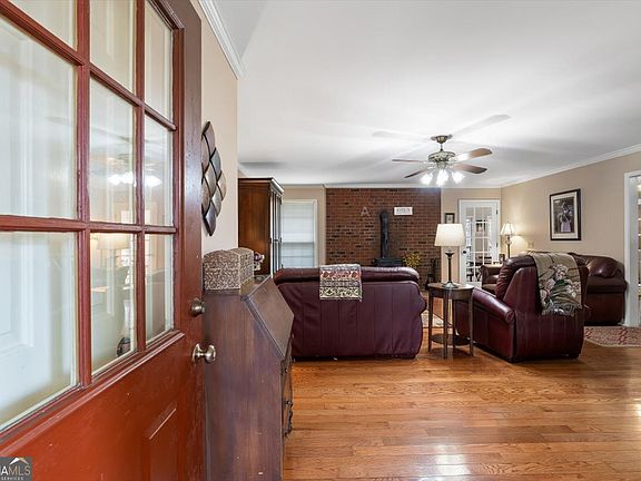 4th image of 455 M Sanders Rd