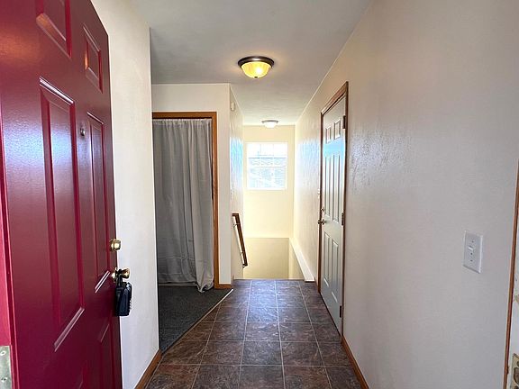 2nd image of 2444 Arnold Ave #2444
