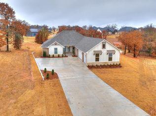 10925 Sandstone Ridge Way, Guthrie, OK 73044