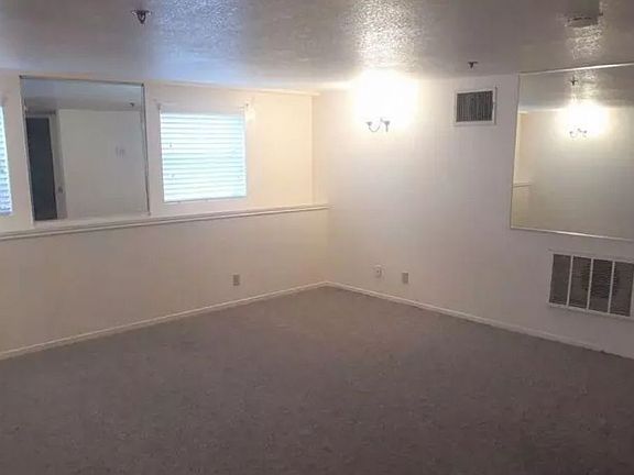 4th image of 1021 H St APT 2