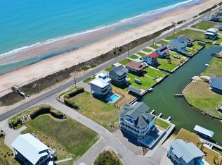 1687 New River Inlet Rd, Sneads Ferry, NC 28460