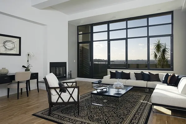 Sold by MNS | media 14