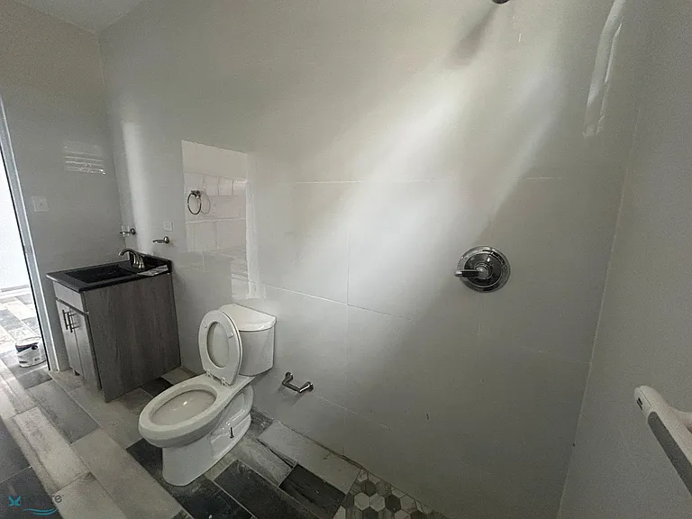 1 Cll Providencia Camaseyes #1 — Photo 18