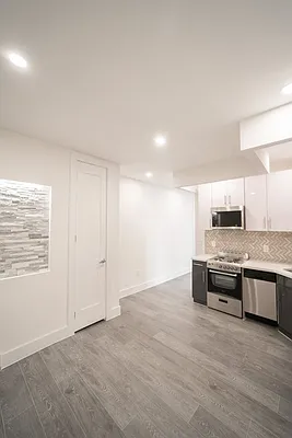 Rented by Heritage Capital Management LLC | media 22