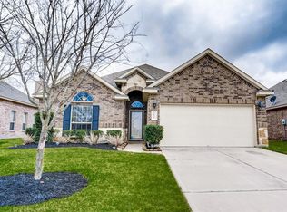 9130 Cavalier Ln, Rosenberg, TX 77469