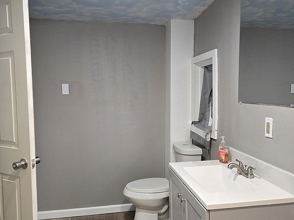 4th image of 2605 W 18th St