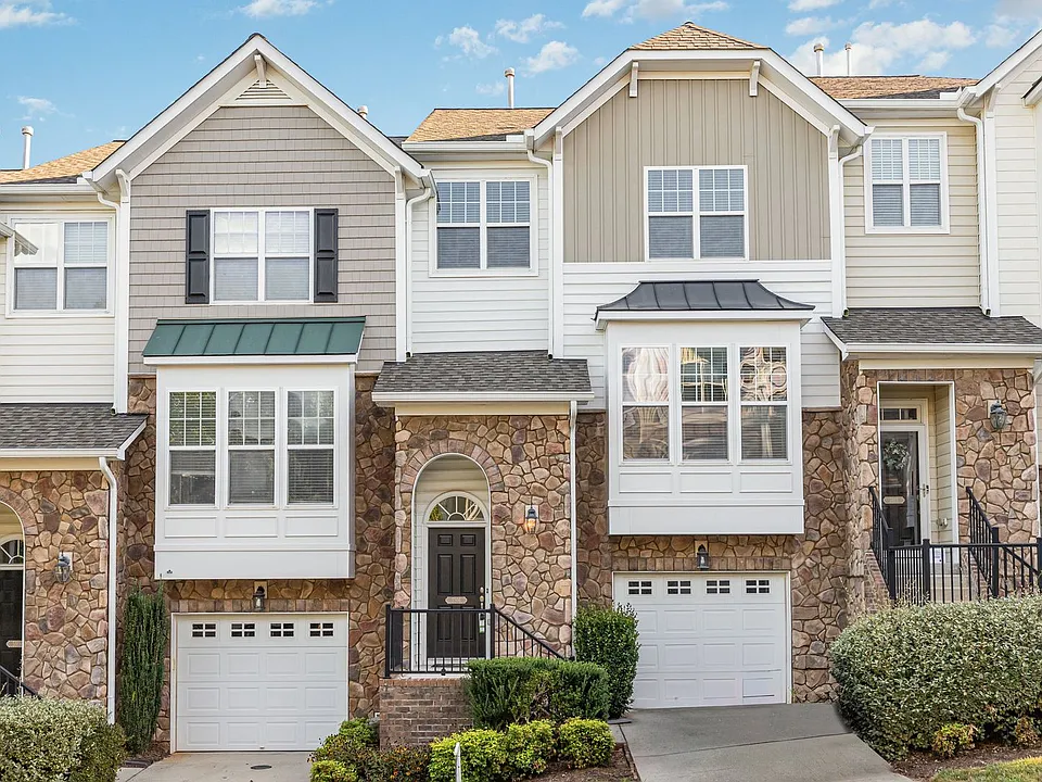 5916 Longeria Ct