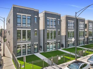 2529 W Congress Pkwy #3, Chicago, IL 60612