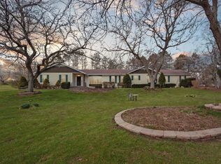 14111 Windsor Ct, Woodstock, IL 60098
