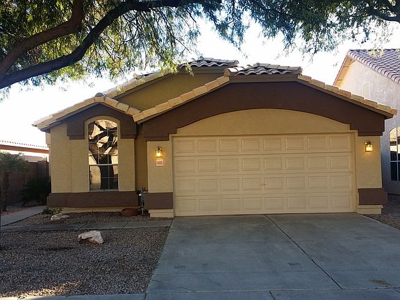 5th image of 1469 E Comstock Dr