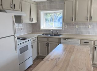 3656 Main St #3, Stone Ridge, NY 12484