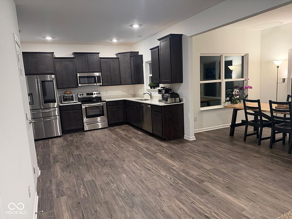 2nd image of 8212 Dewberry Ln