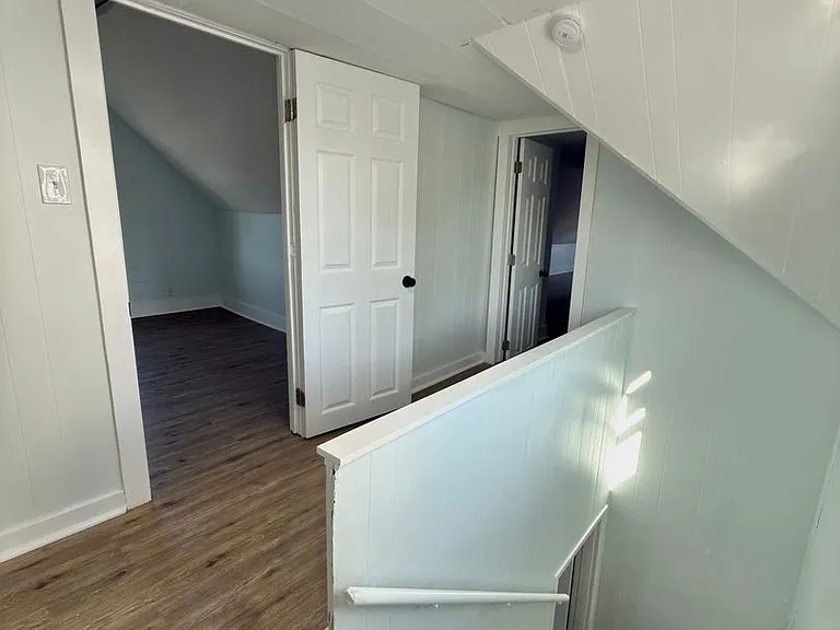 5912 Elmwood Ave — Photo 12