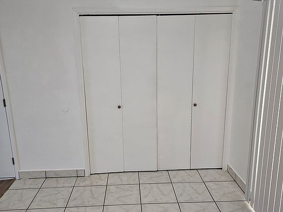 4th image of 4347 W Monte Vista Ave #A