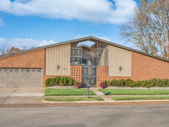 1946 N Bell St, Bismarck, ND 58501