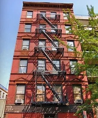 Rented by Compass | media 22