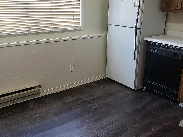 920 E 26th St #2 — Photo 6