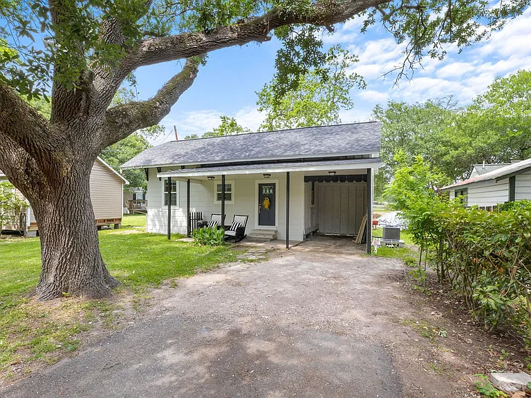 412 Waco Ave — Photo 28