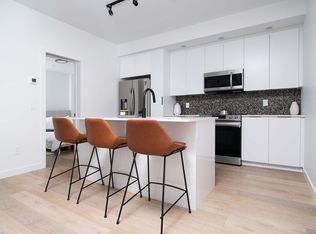 CY33, Calgary, AB T2T 1Z8