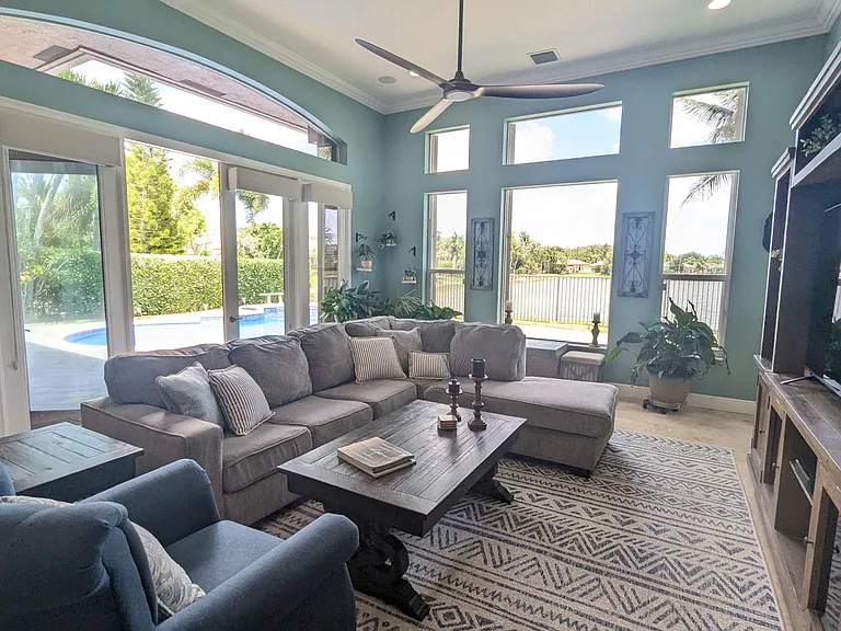 10640 Oak Meadow Ln — Photo 33