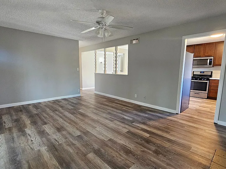 610 Daisy St — Photo 20