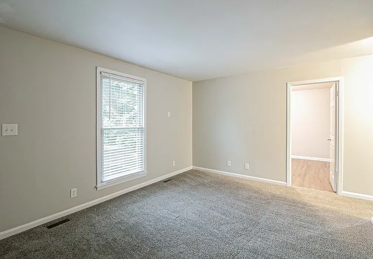 1436D McCan Dr — Photo 3