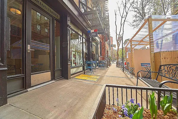 Rented by Living New York | media 13