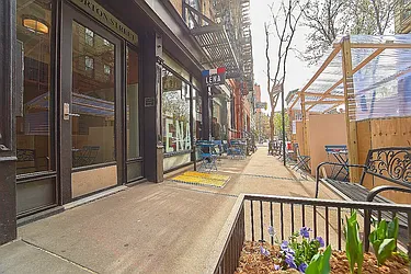 Rented by Living New York