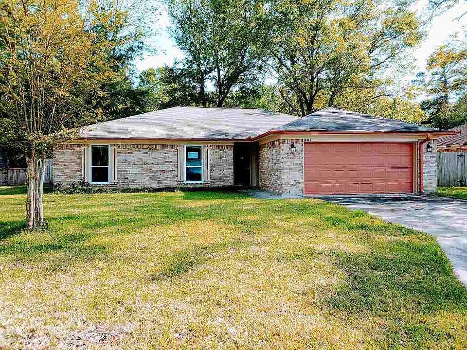 1st image of 12825 Tanoak Dr