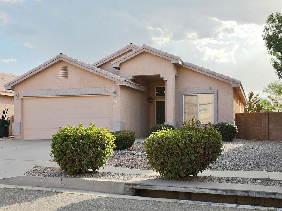 1st image of 8605 Eagle Creek Dr NE