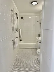 Rented by R New York